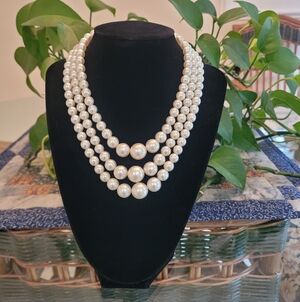 3 Strand Faux Pearl Necklace